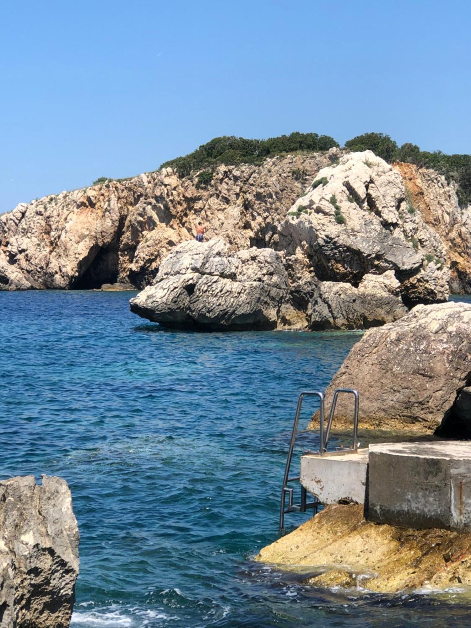 Continuum Apartamento Ulcinj Exterior foto